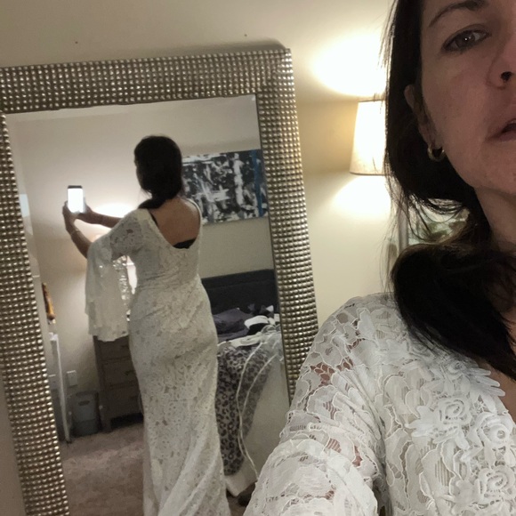 Boho wedding dress. Excellent condition. Unaltered PENDING SALE - Picture 7 of 14